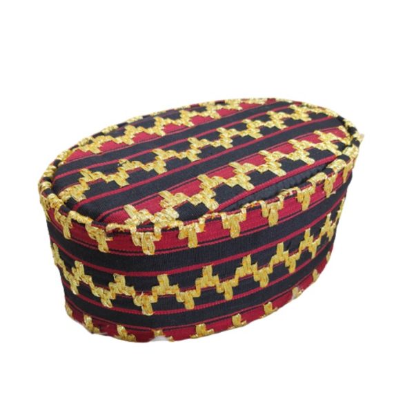 Peci Tapis