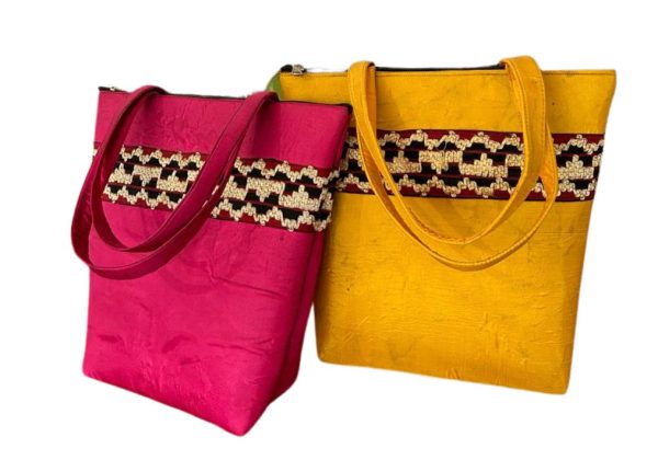 Tas Tapis Wanita